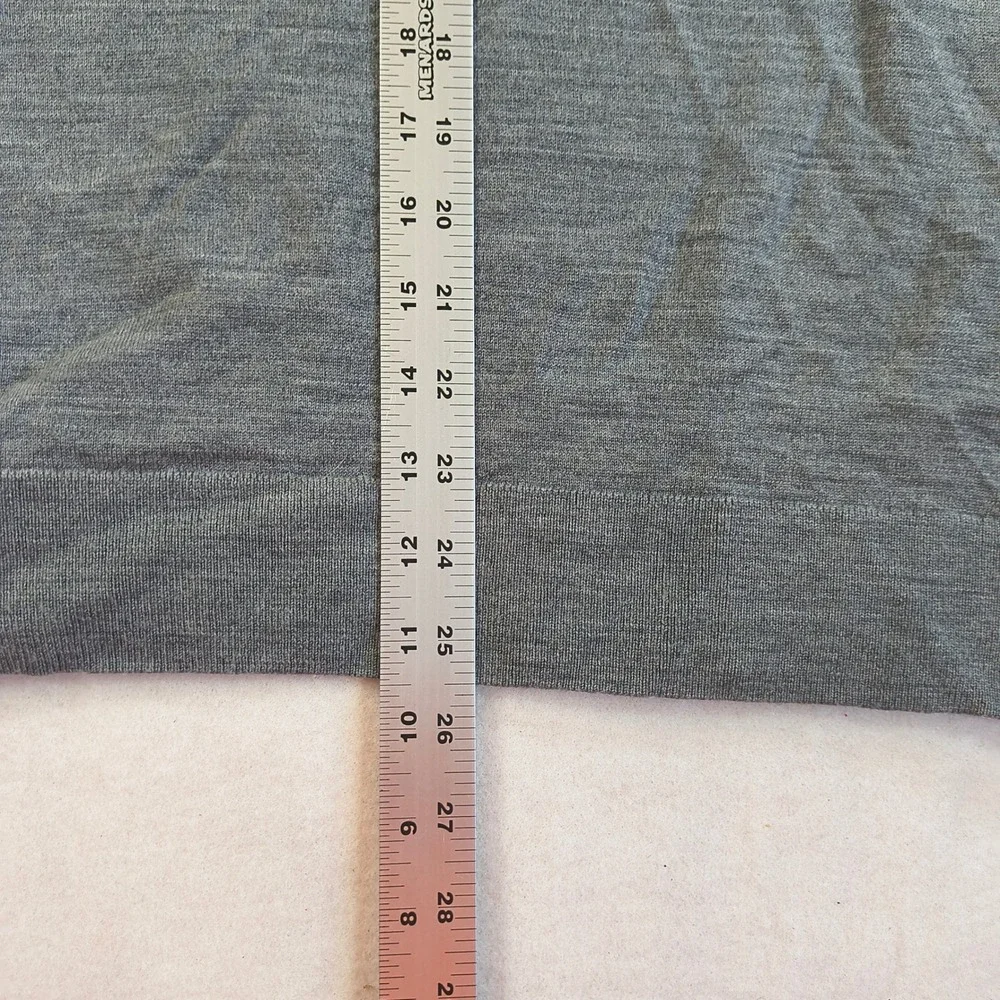 Banana Republic Gray Crew Neck 100% Merino Wool‎ Sweater XL